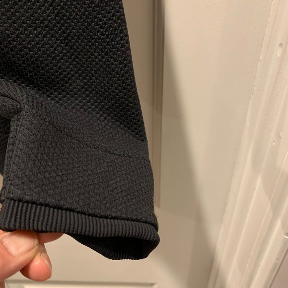 Under Armour ~ 1/2 Snap Pique Pullover - Picture 8 of 15